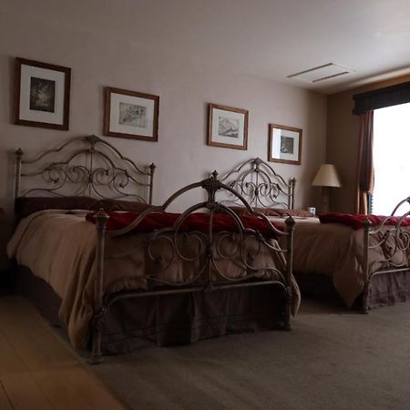 The Inn In Westport מראה חיצוני תמונה
